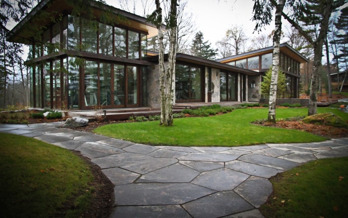 MG 5 Point Flagstone - Muskoka Rock Company